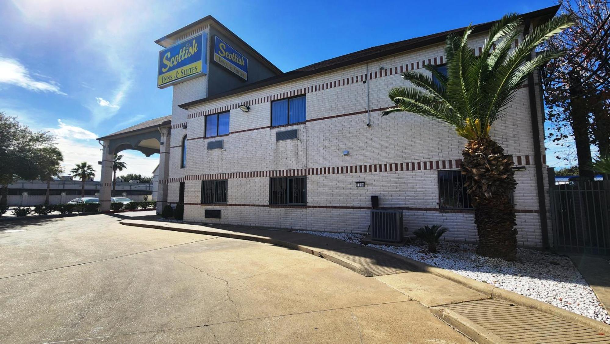 Scottish Inn & Suites Sam Houston Parkway Luaran gambar